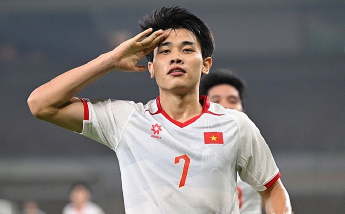 cau-thu-dinh-bac-su-nghiep-clb-va-quoc-te